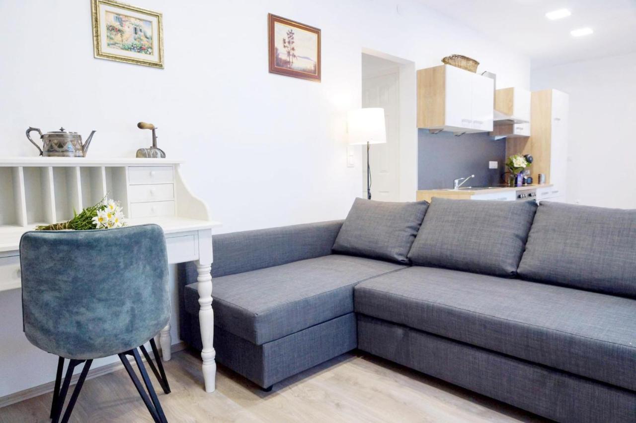 Alpok - Spirit Apartman Park Koszeg Ngoại thất bức ảnh
